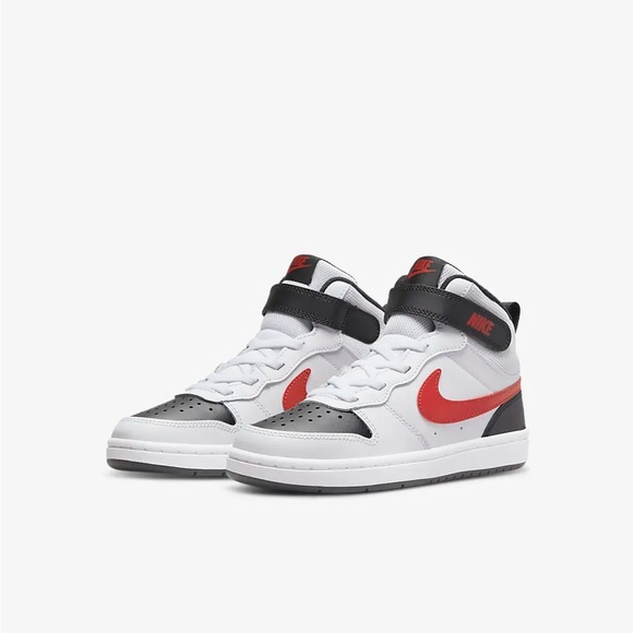 Nike Court Borough Mid 2 still in great Shape my son only used it like 2times - Picture 11 of 16